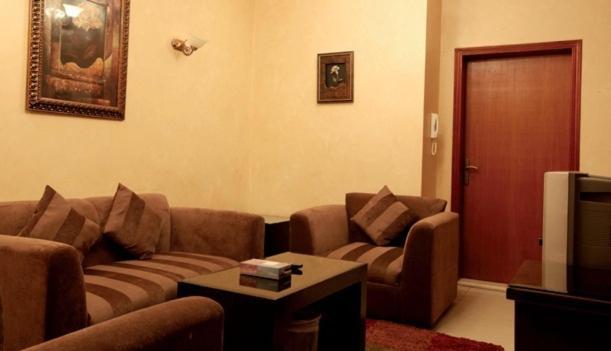 Al Baron Palace Khobar Aparthotel Nadinah Ngoại thất bức ảnh